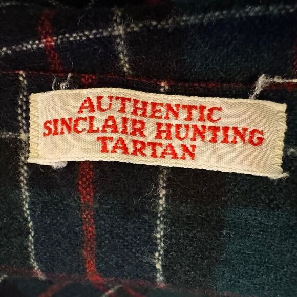 Pendleton 100% Virgin Wool Button-Down L Green Sinclair Hunting Tartan USA - Picture 3 of 5